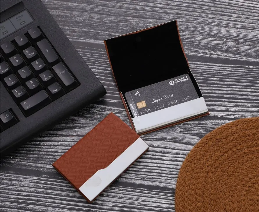 Signature Edge Card Holder