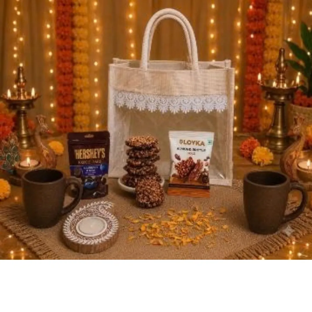 Festive Tote and Treat Hamper
