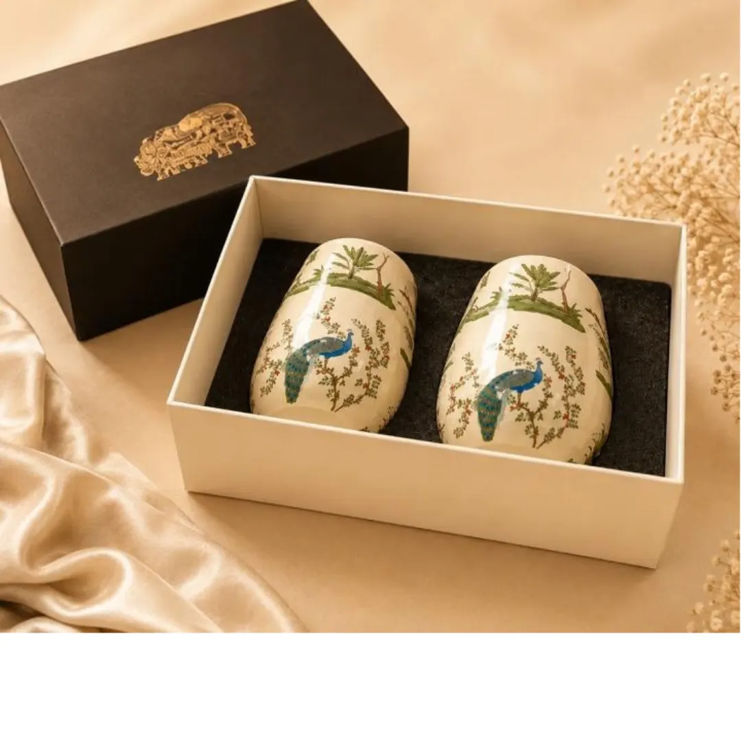 Decorative Ceramic Cup Pair